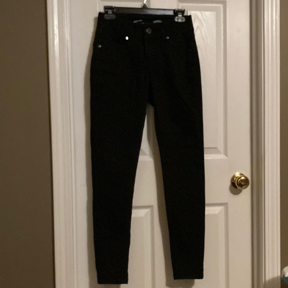Seven brand size 6 skinny jeans